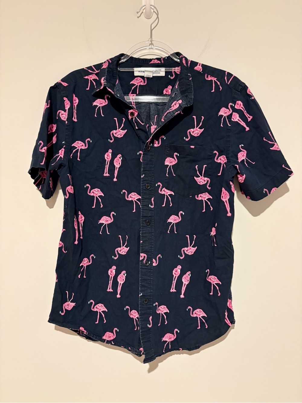 Old Navy Button Up Camp Shirt Flamingo Built In Flex Slim Fit blue pink medium